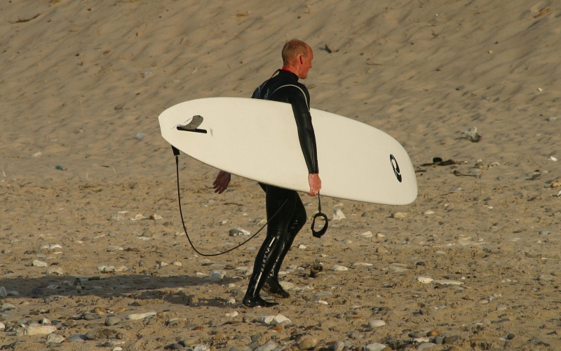 Surfboards mit einer Finne am Heck werden als Single Fin Boards bezeichnet